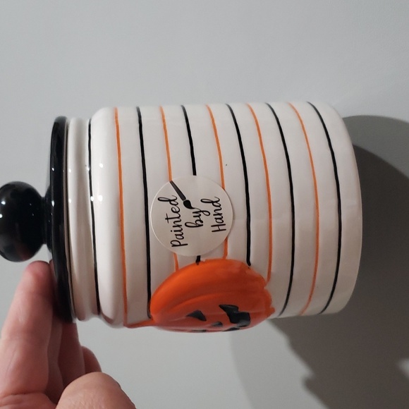 Hand Painted Ceramic Pumpkin Canister NWT - Picture 3 of 6